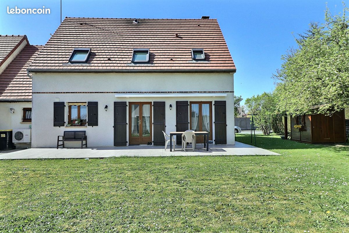 Maison 5 pièces 122 m² · à Rambouillet · 122 m² · 435 000 €