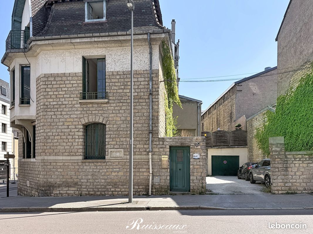 Appartement 4 pièces 97 m² · à Dijon · 97 m² · 320 000 €