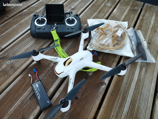 Drone Hubsan H501S X4 Brushless FPV Quadricoptère Drone RC GPS avec