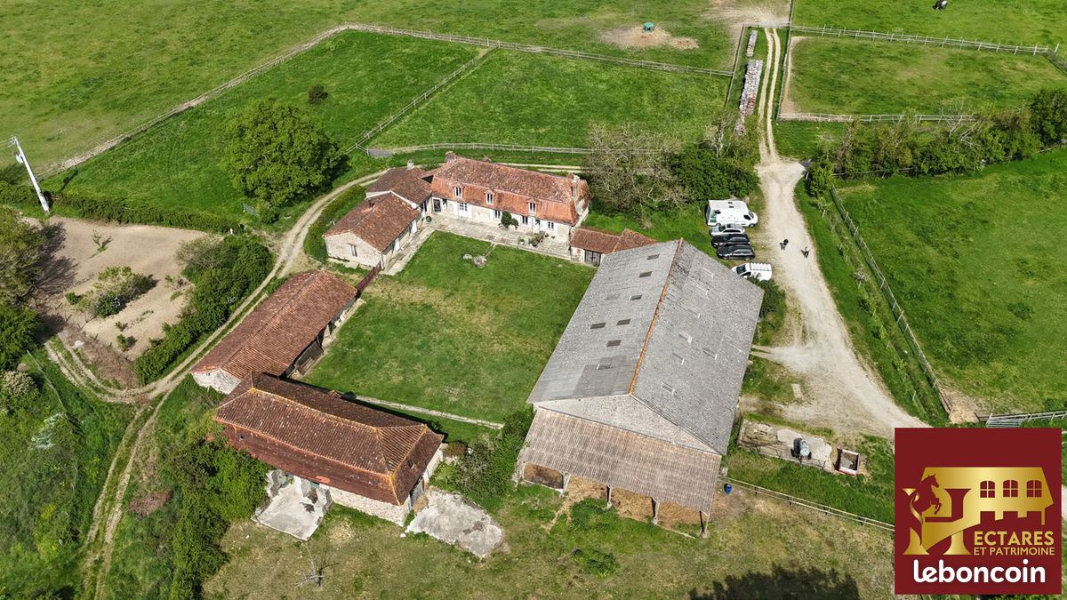 Maison 7 pièces 214 m² · à Mouterre-sur-Blourde · 214 m² · 682 500 €