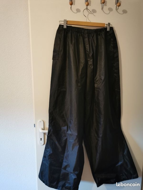 Veste et pantalon de pluie (image 2)