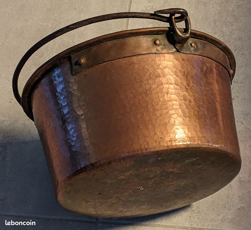 Chaudron en cuivre martelé pour décoration début XXième (image 9)