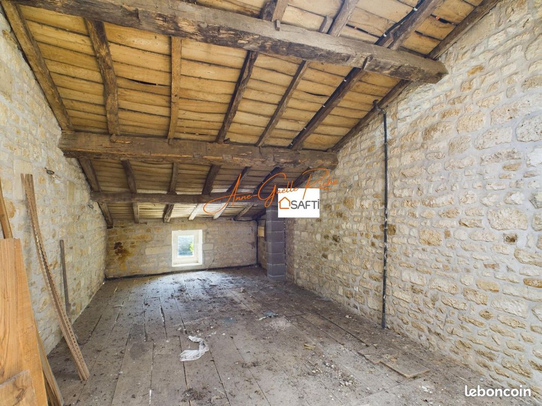 Maison 14 pièces 279 m² - Plassay 17250 (image principale 12)