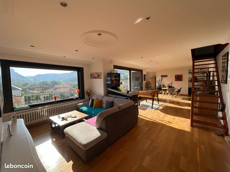 Appartement 6 pièces 160 m² · à Millau · 160 m² · 310 000 €