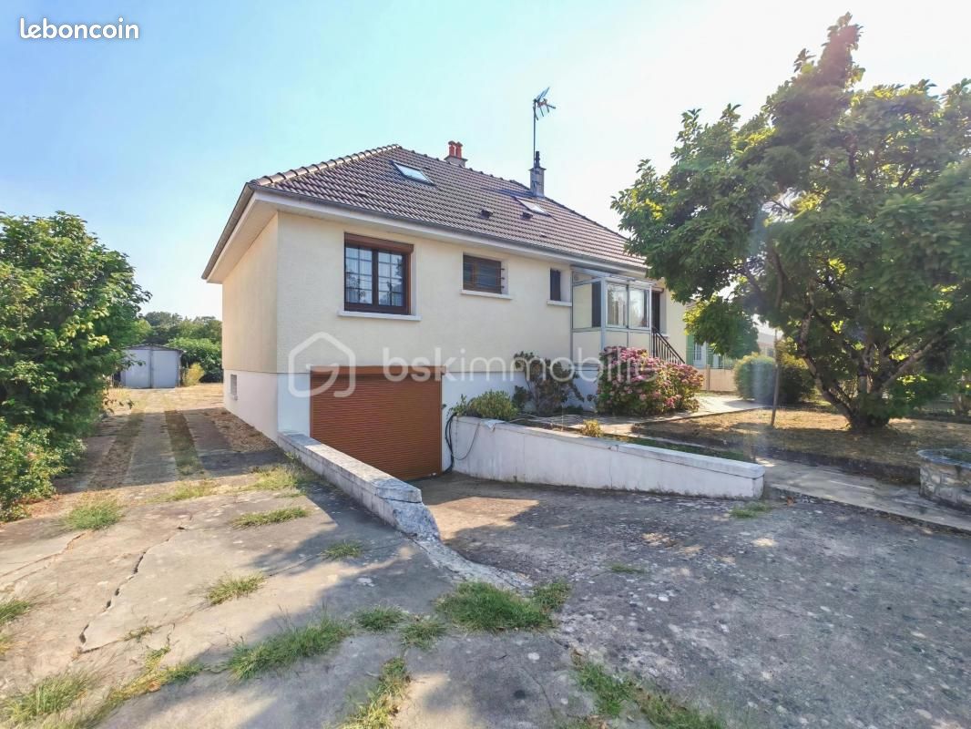 Maison 6 pièces 100 m² · à Villemandeur · 100 m² · 179 000 €