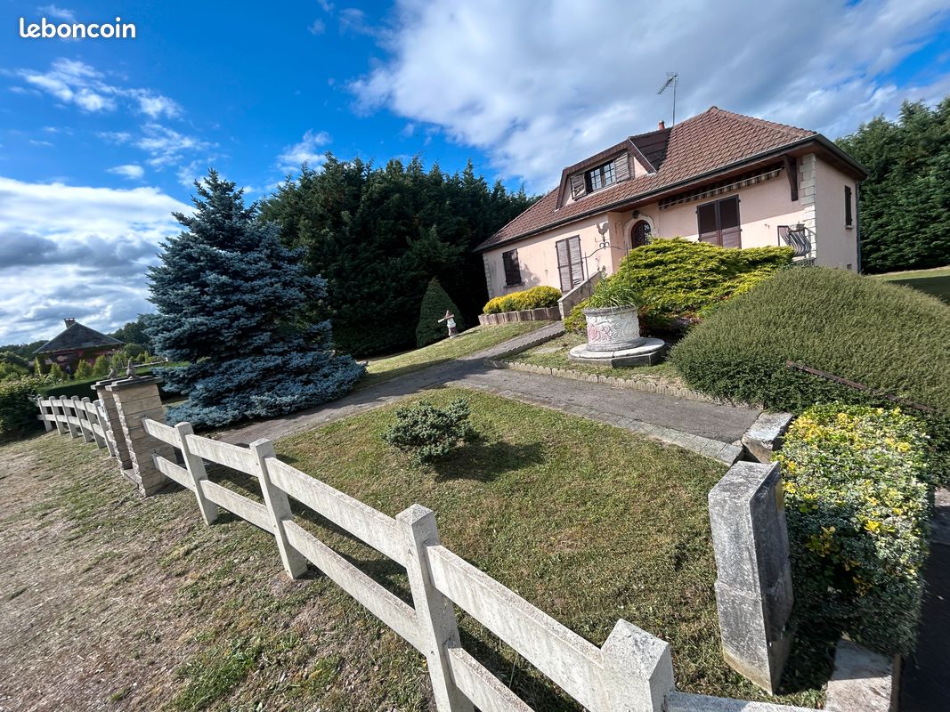 Maison 3 pièces 84 m² · à Saint-Didier-sur-Arroux · 84,1 m² · 140 000 €