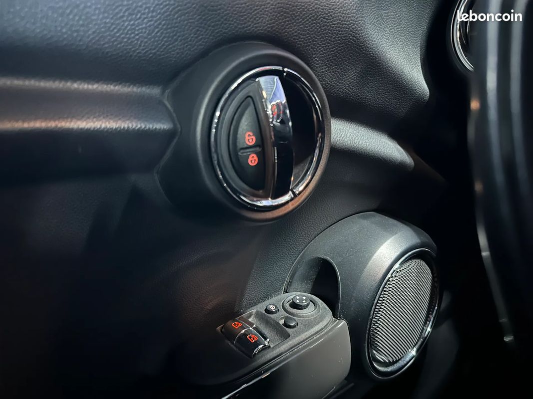 Mini Business 1.5 D 116ch - 2018 - Boîte auto-Climatisation (image 24)
