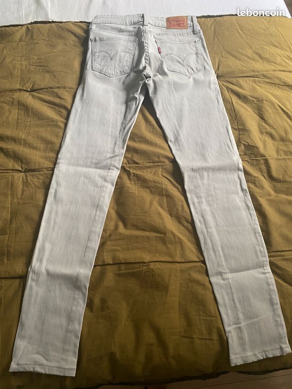 Jeans Levi’s. Coupe skinny taille 24 (image 10)