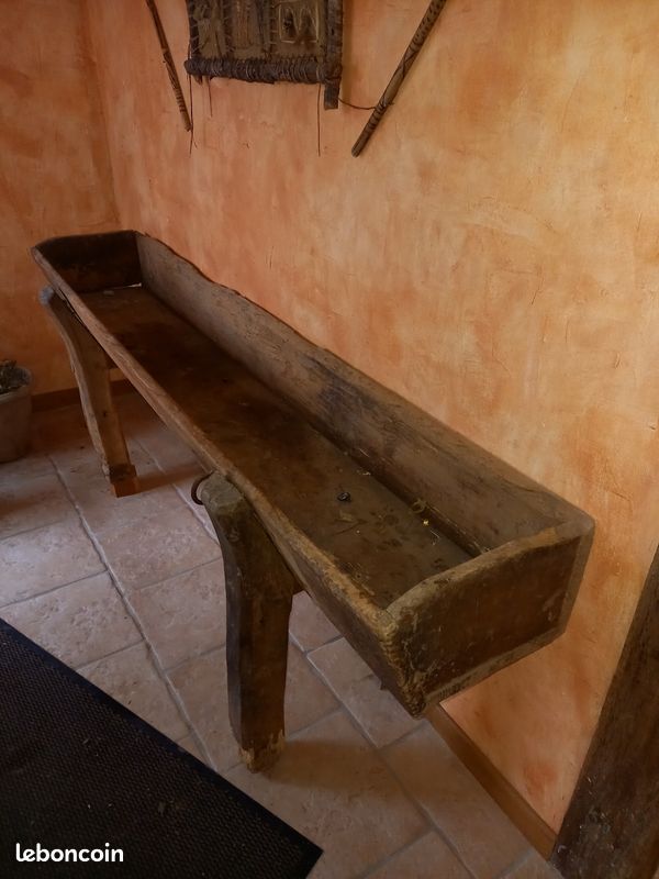 Crèche d'étable ancienne (image 2)