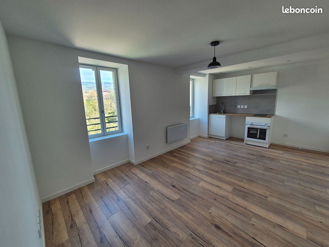 Appartement 2 pièces 34 m² · à Saint-Amans-Soult · 34 m² · 440 €