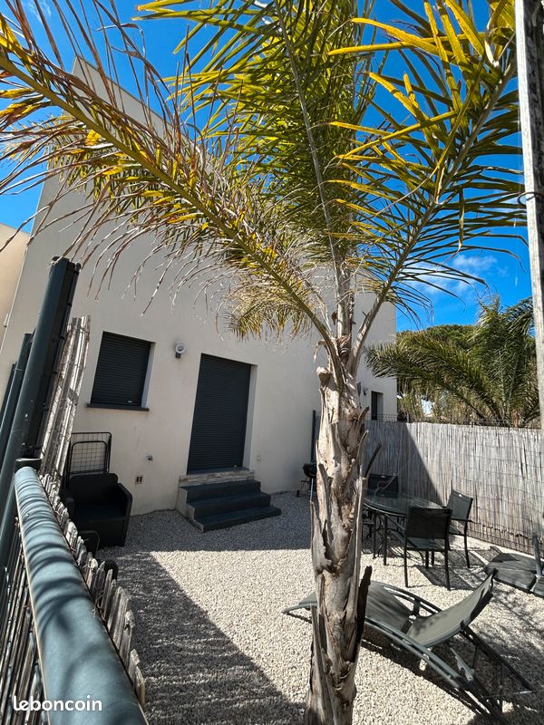 Maison 2 pièces 38 m² · à Sainte-Marie-la-Mer · 38 m² · 725 €/mois