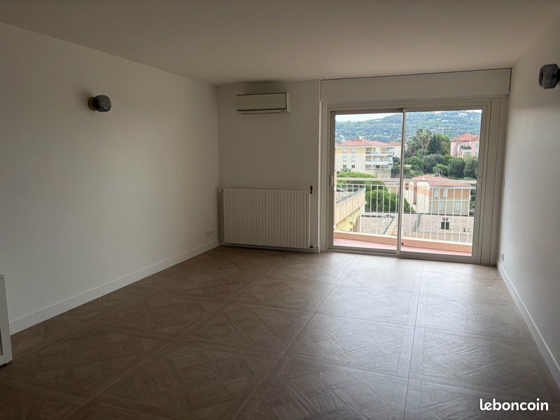 Appartement 1 pièce 33 m² · à Cannes · 33 m² · 950 €/mois