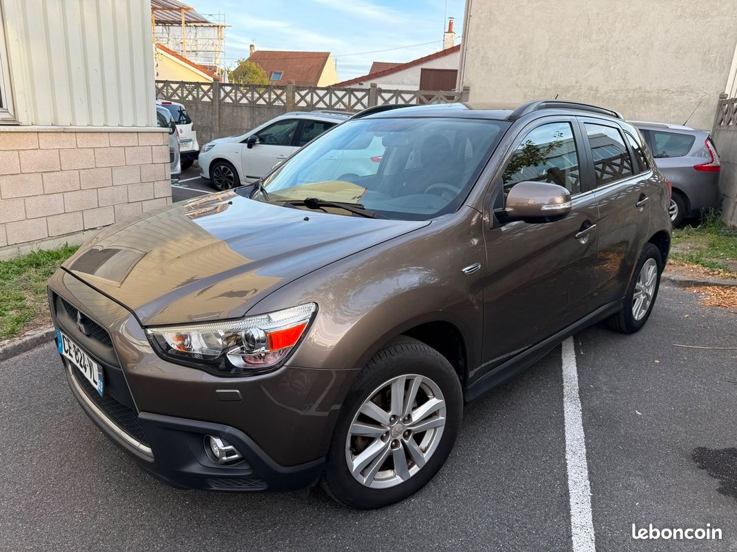 Mitsubishi ASX 1.8 D-ID 115 CV intenses 1ers mains garantis 6 mois (image 1)