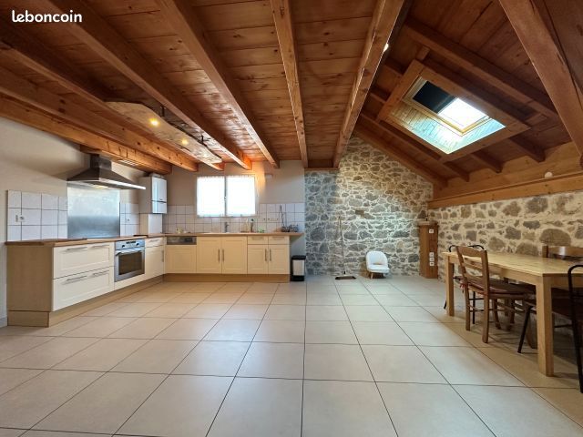 Appartement 4 pièces 85 m² · à Allonzier-la-Caille · 85 m² · 345 000 €
