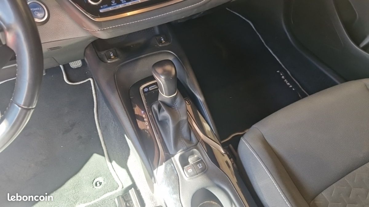 Toyota Corolla PRO HYBRIDE MY20 122H DYNAMIC BUSINESS (image 25)