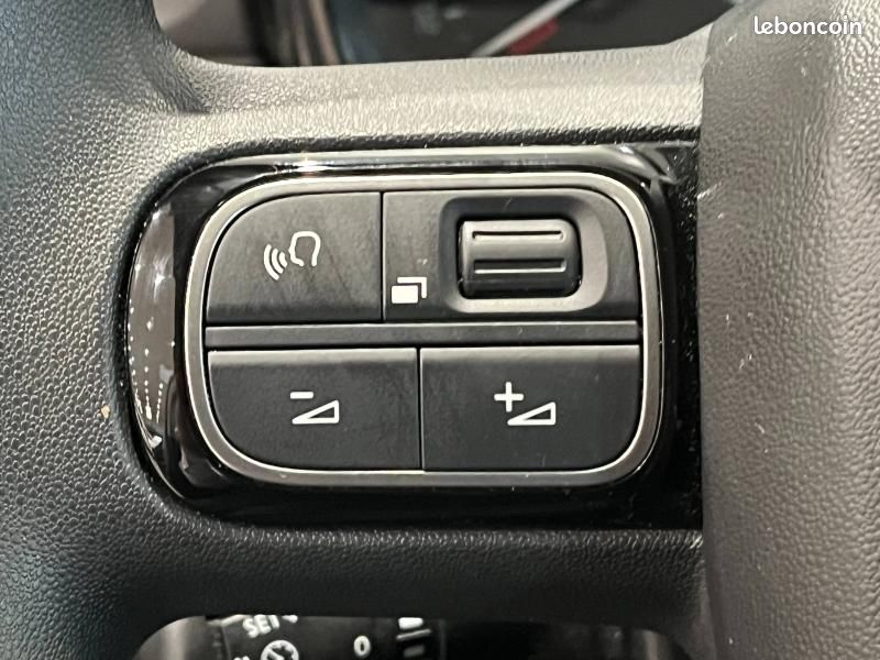 Citroen C3 Essence 83 C-Series Radar Recul CarPlay Clim Auto Régulateur 1ère main (image 19)