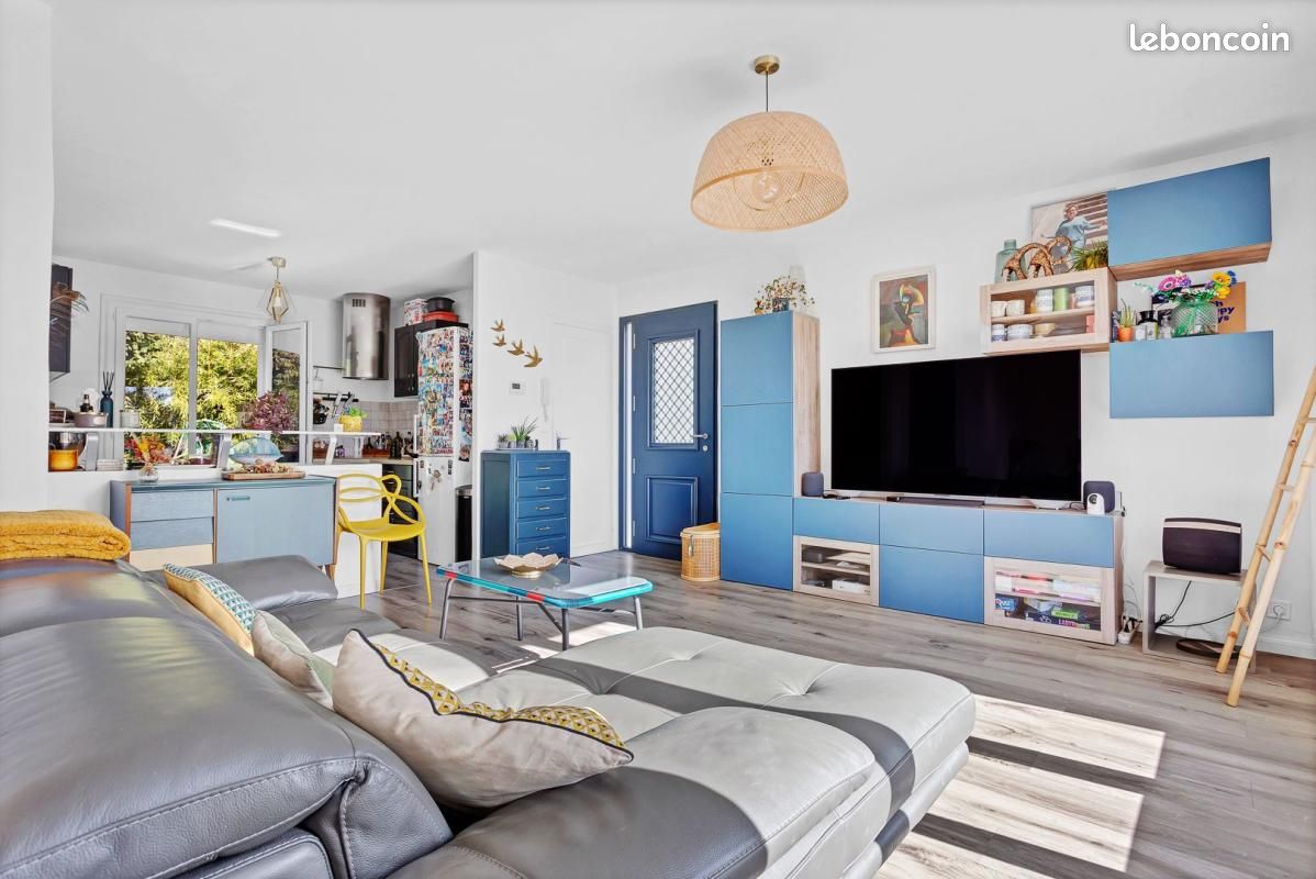Maison 4 pièces 82 m² · à Crosne · 82 m² · 385 000 €