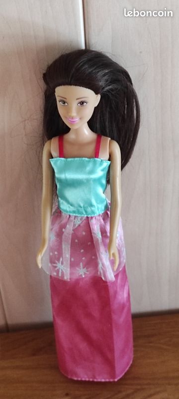 Poupée Barbie (image 2)