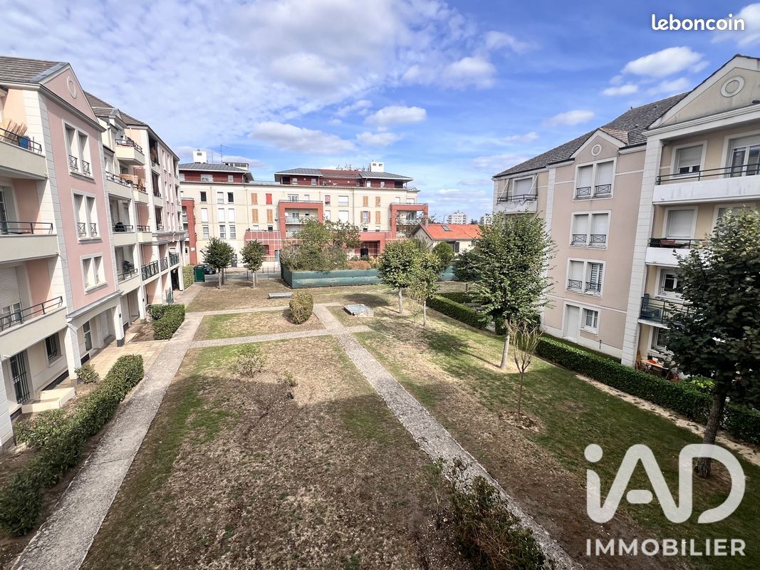 Appartement 1 pièce 31 m² · à Carrières-sous-Poissy · 31 m² · 119 000 €