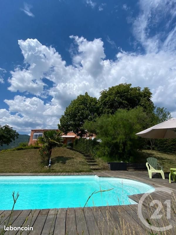 Maison 7 pièces 135 m² · à Le Brusquet · 135 m² · 445 000 €