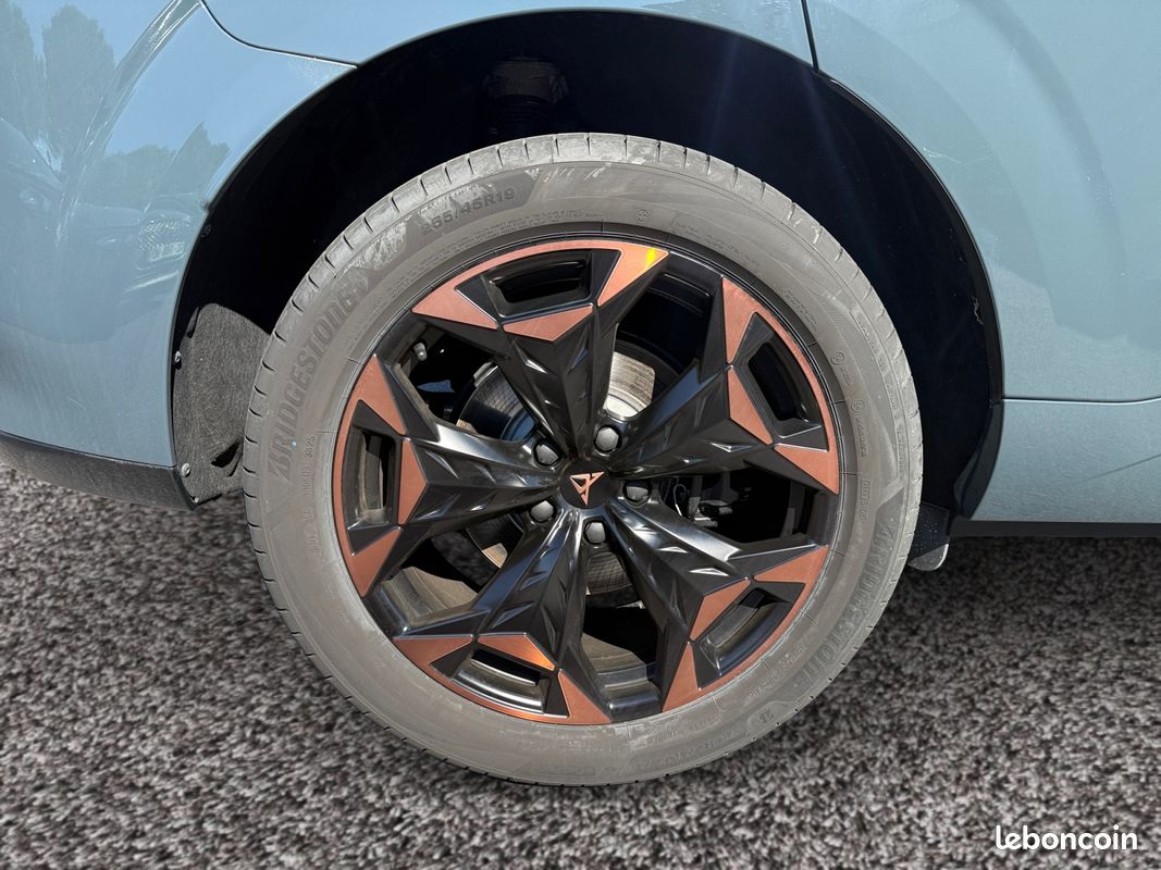 CUPRA Terramar 1.5 eHybrid 272 ch DSG6 VZ (image 9)
