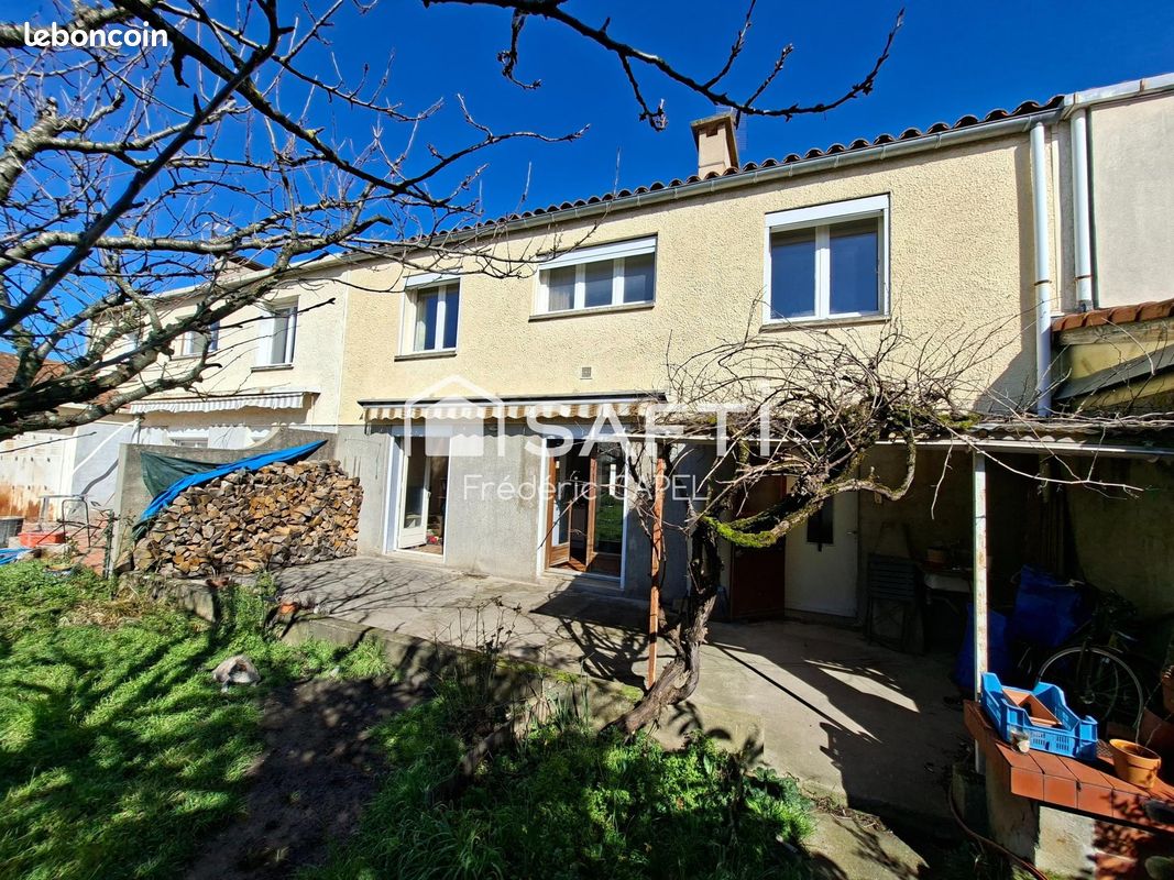 Maison 5 pièces 112 m² · à Aussillon · 112 m² · 129 000 €