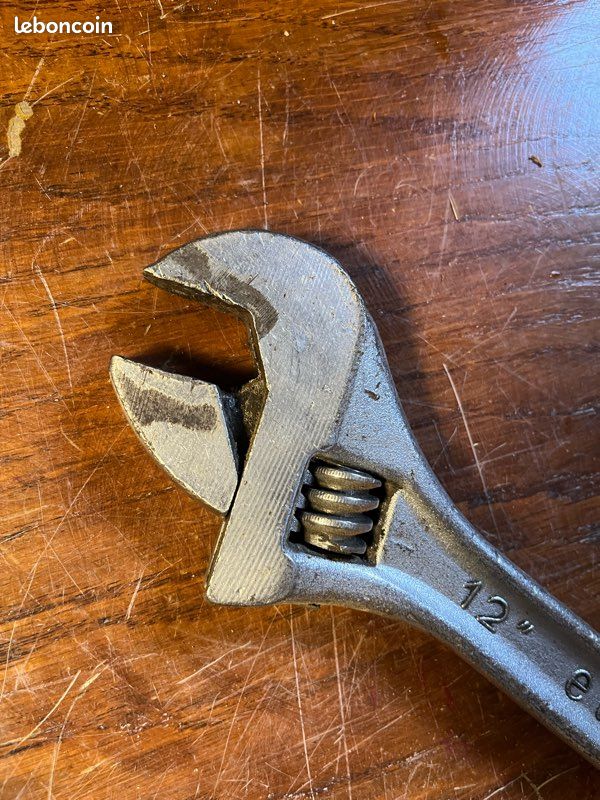 Clef à molette 300mm (image 3)
