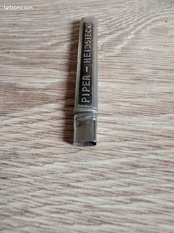 Ancien porte-crayon publicitaire Piper Heidsieck (image 3)