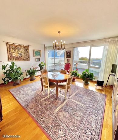 Appartement 6 pièces 182 m²