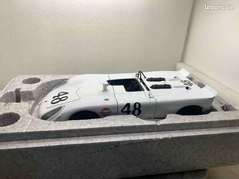 Porsche 908/02 #48 Sebring Steve Mac Queen Autoart 1/18 (image 1)