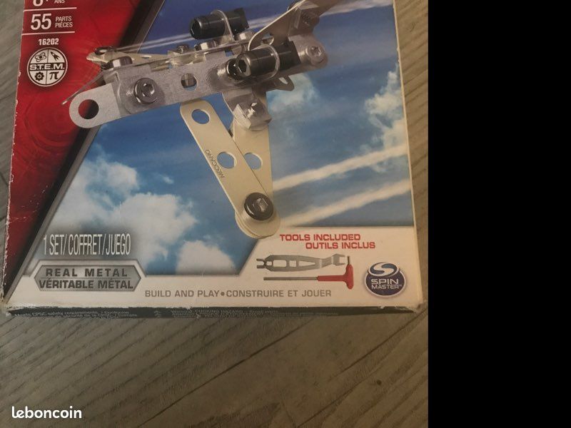 Meccano avion a réaction lili75 (image 1)