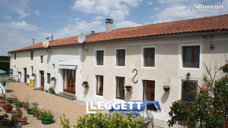 Maison 11 pièces 400 m²