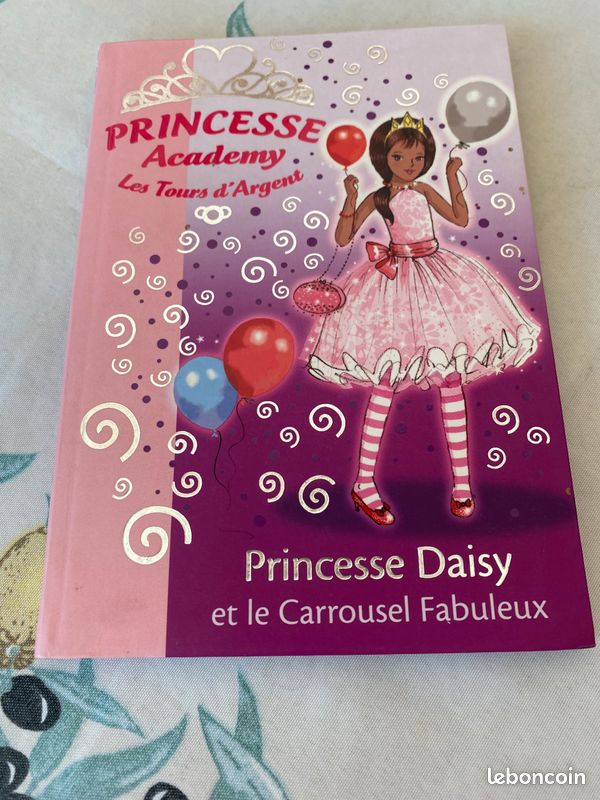 Princesse Academy - Princesse Daisy et le Carrousel Fabuleux (image 1)
