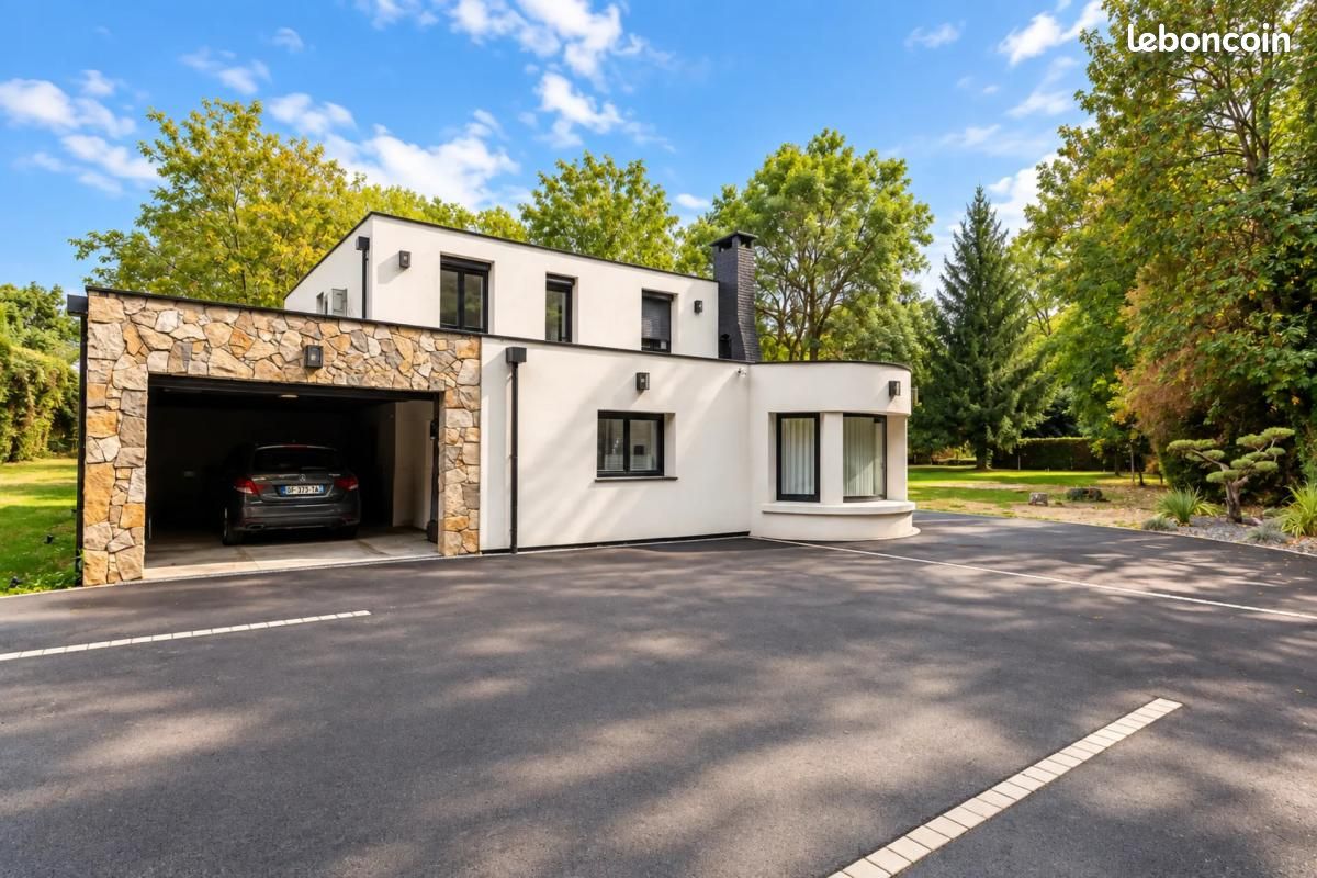 Maison 5 pièces 150 m² · à Charmentray · 150 m² · 685 000 €
