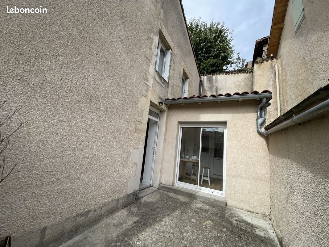 Appartement a louer poitiers - 2 pièce(s) - 20 m2 - Surfyn