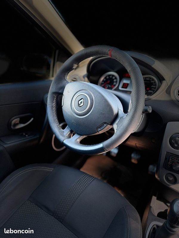 RENAULT - CLIO III 2.0 16V 200 Renault Sport - CARTE MAINS LIBRE (image 9)