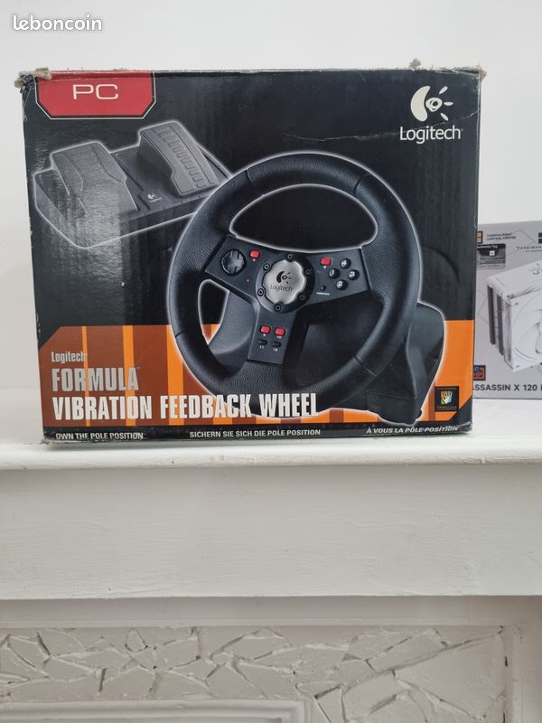 Volant PC + PS4 - Générique Noir - Métal - USB - 2m - Avec Ventilateur