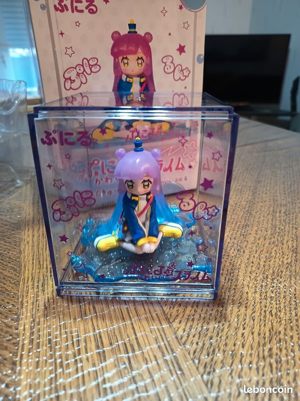 Figurine Puniru is a cute slime (image 7)