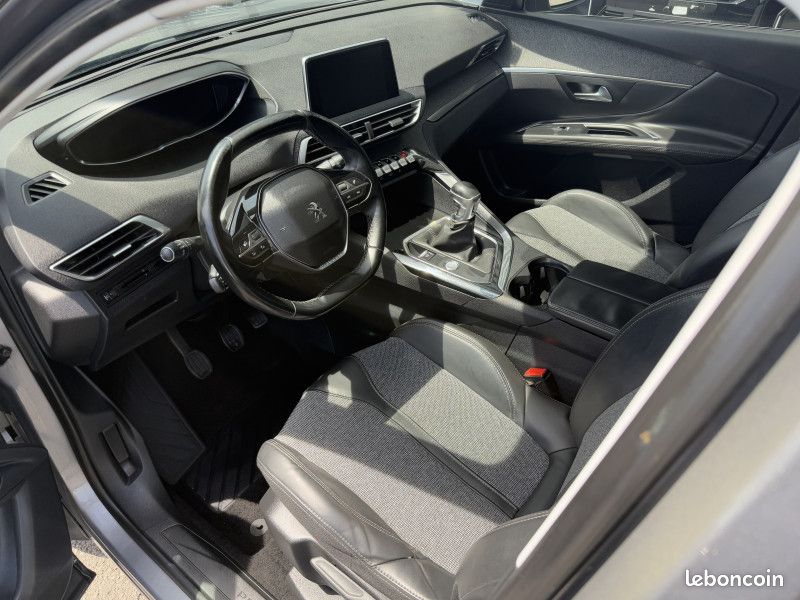 Peugeot 3008 1.6 BLUEHDI 120CH ALLURE S&S (image 3)