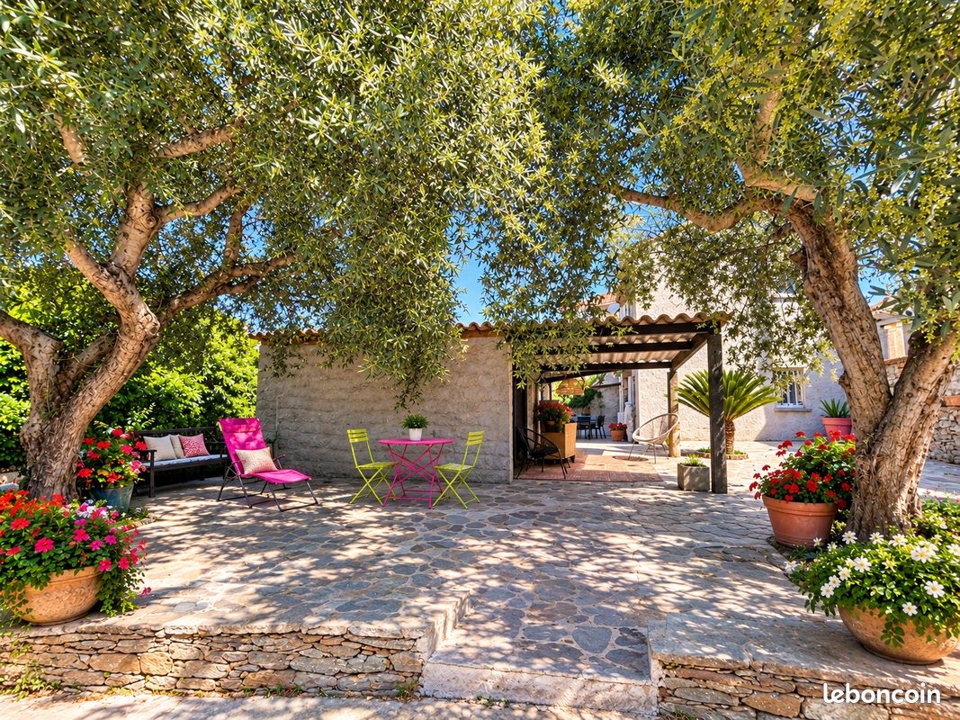 Maison 6 pièces 108 m² · à Campile · 108 m² · 263 000 €