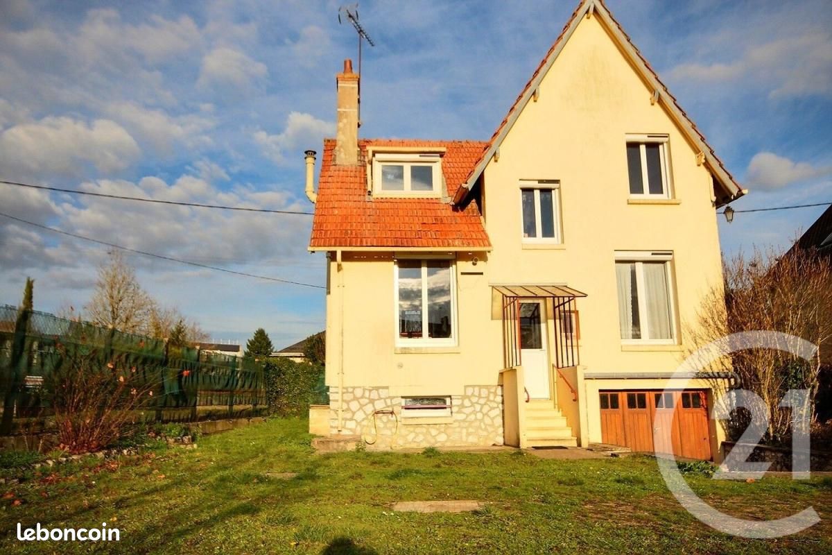 Maison 5 pièces 93 m² · à Beaugency · 93 m² · 170 000 €
