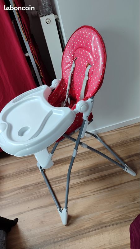 Chaise haute bébé (image 4)