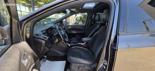 FORD Kuga 2.0 TDCi 150ch Stop&Start ST-Line 4x4 Powershift (image 7)