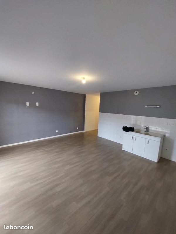 Appartement 2 pièces 54 m² · à Saint-Étienne · 54 m² · 520 €/mois