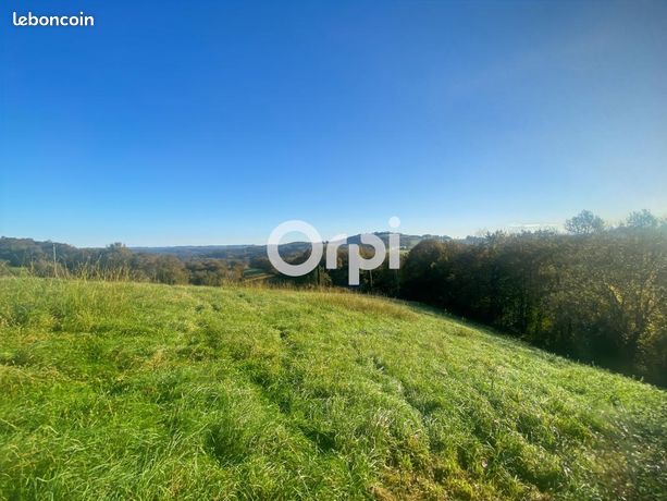 Terrain 3 841 m² Esquiule