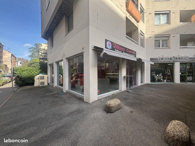 Salon de thé 84 m² (image 1)