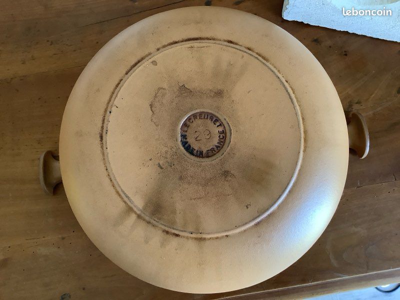 Le Creuset rond, modèle Enzo Mari, « La Mama