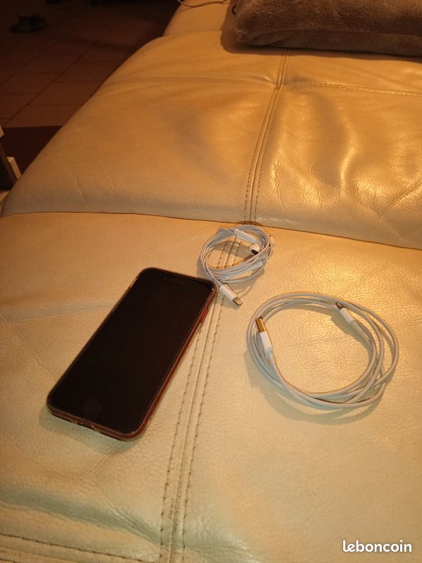 IPhone SE 2eme génération (image 1)