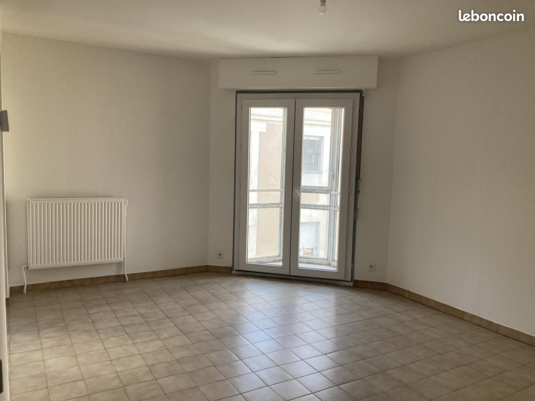 Appartement 3 pièces 70 m² · à Nîmes · 70 m² · 618 €/mois