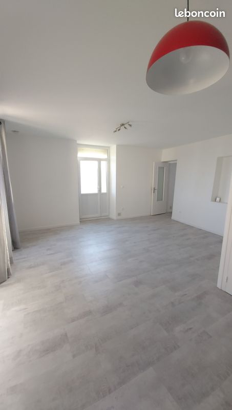 Maison 3 pièces 60 m² · à Cessieu · 60 m² · 685 €/mois